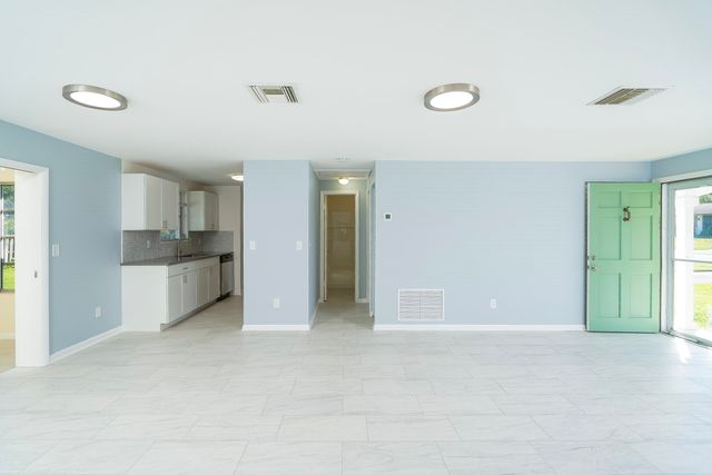 182 Estancia St, St Augustine, FL 32086