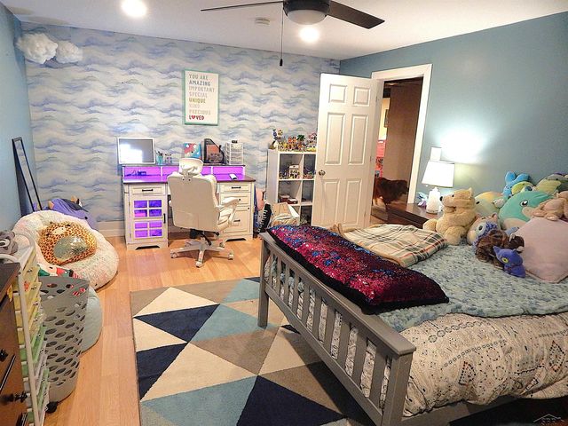 2880 E Fisher Road, Bay City, MI 48706