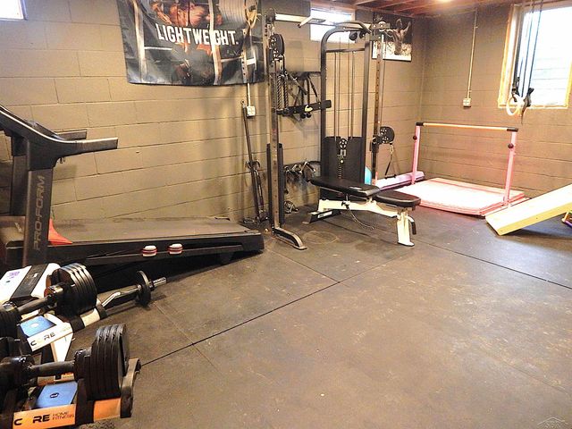 2880 E Fisher Road, Bay City, MI 48706