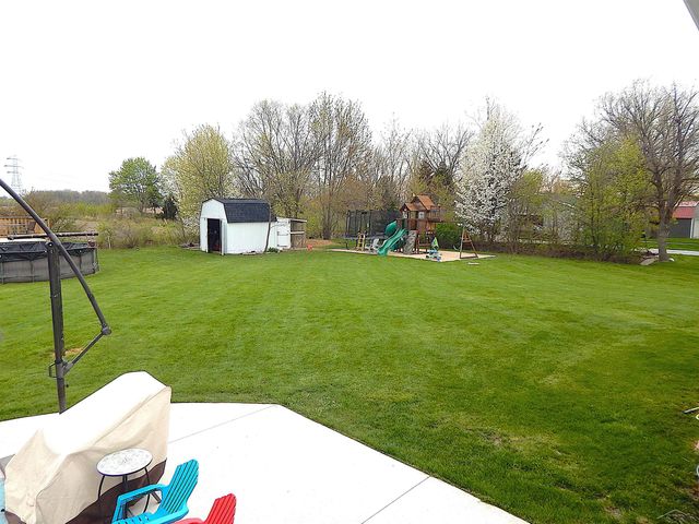 2880 E Fisher Road, Bay City, MI 48706