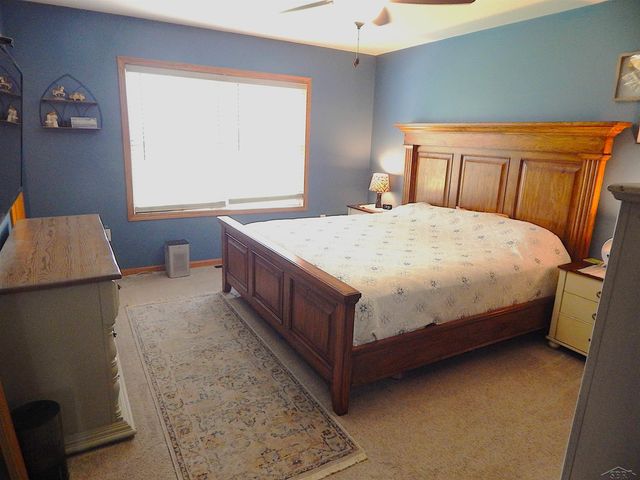 2880 E Fisher Road, Bay City, MI 48706