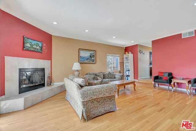 448 W 64th Street, Inglewood, CA 90302