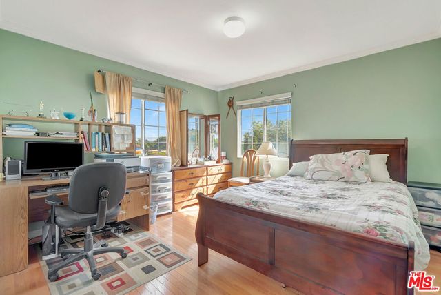 448 W 64th Street, Inglewood, CA 90302