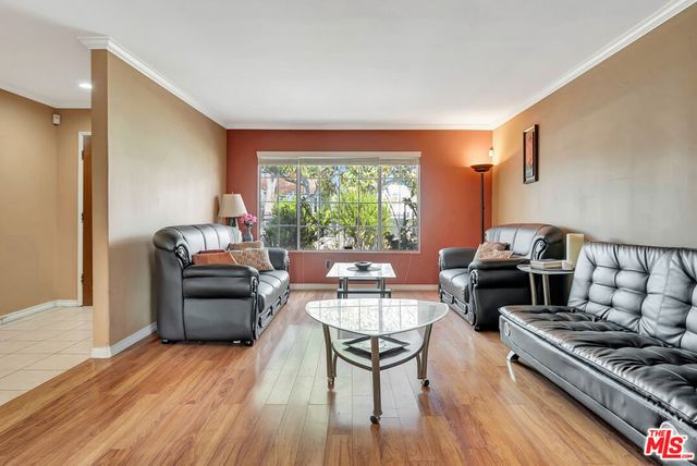 448 W 64th Street, Inglewood, CA 90302