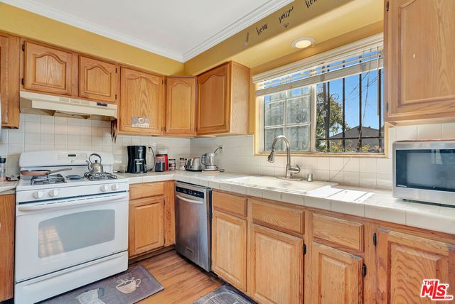 448 W 64th Street, Inglewood, CA 90302