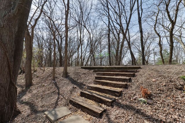 903 N Linden Street 207, Normal, IL 61761