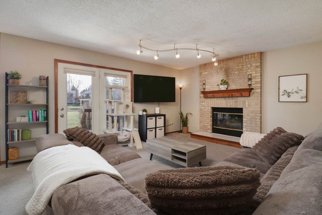 903 N Linden Street 207, Normal, IL 61761