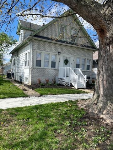 118 S FULTON Avenue, Waukegan, IL 60085