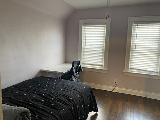 118 S FULTON Avenue, Waukegan, IL 60085
