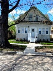 118 S FULTON Avenue, Waukegan, IL 60085