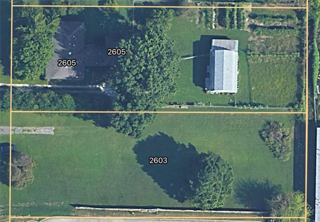 2605 N 2nd Street, Rogers, AR 72756