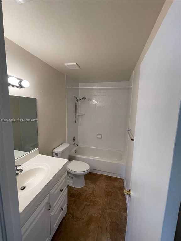 6031 SW 36th Ct REAR, Davie, FL 33314