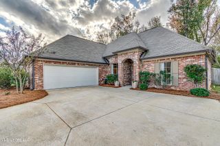 262 Falls Crossing, Madison, MS 39110