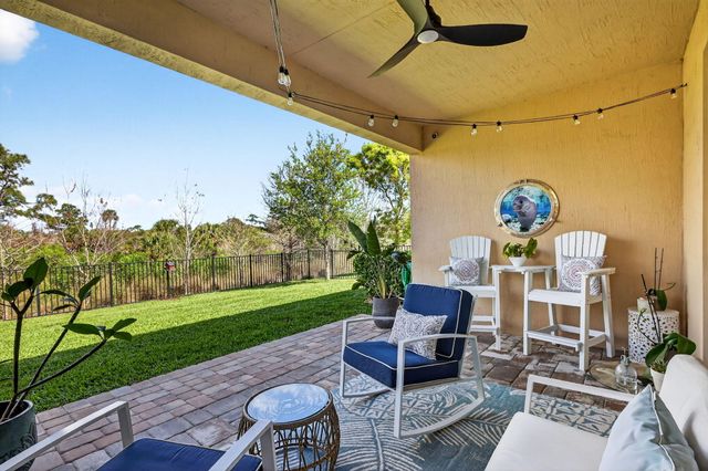 7246 SE Pine Valley Court, Hobe Sound, FL 33455