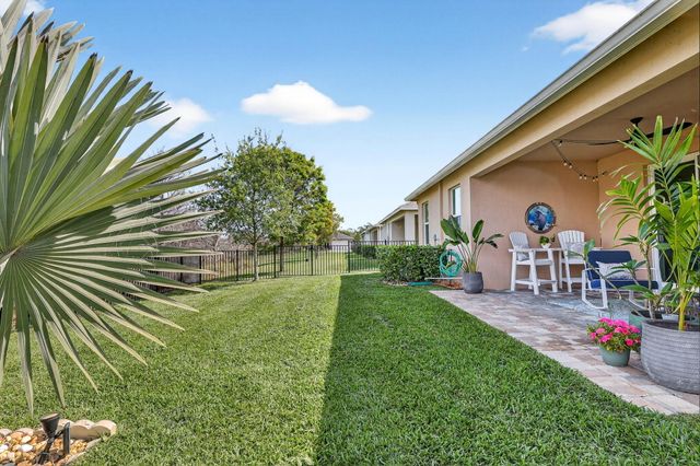 7246 SE Pine Valley Court, Hobe Sound, FL 33455