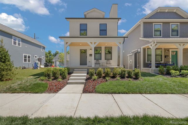 1482 Fischer Street, Detroit, MI 48214