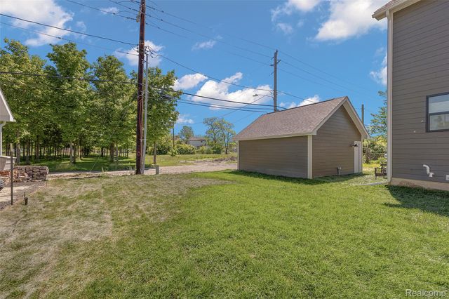 1482 Fischer Street, Detroit, MI 48214