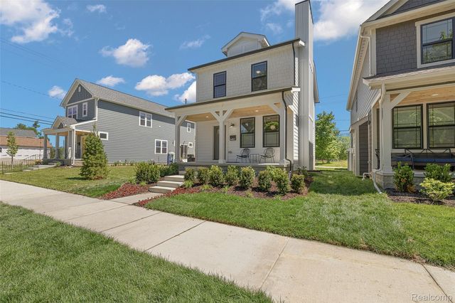 1482 Fischer Street, Detroit, MI 48214