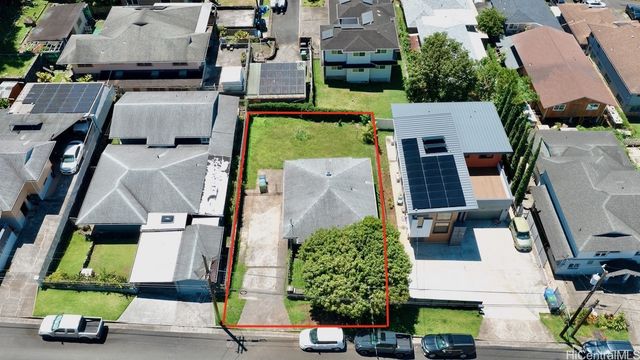 1703 Mahani Loop, Honolulu, HI 96819