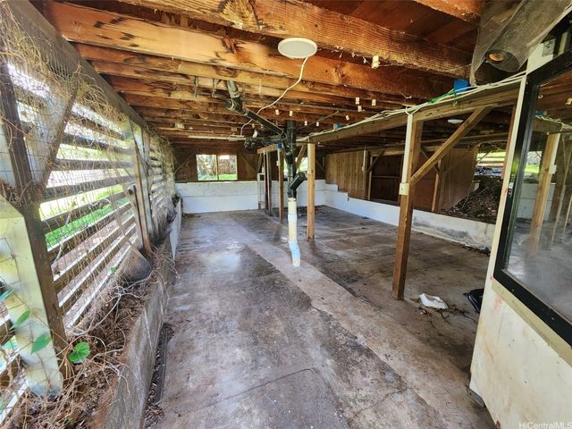 1703 Mahani Loop, Honolulu, HI 96819