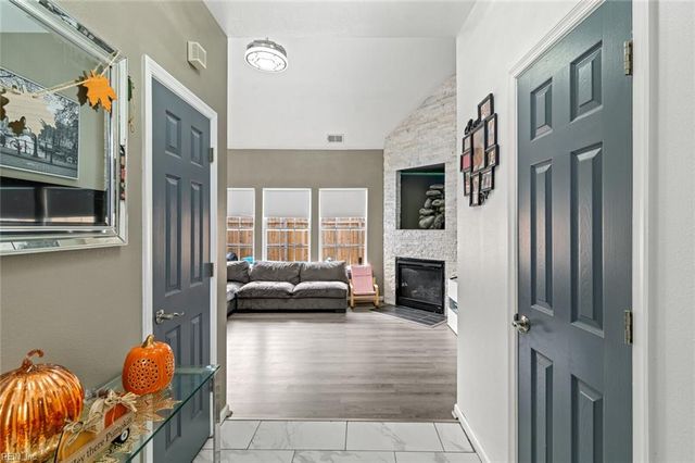 3721 Bay CRES, Chesapeake, VA 23321