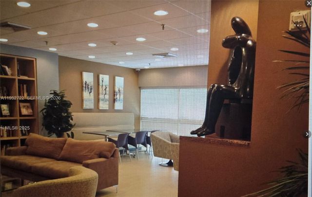 850 N Miami Ave W-1701, Miami, FL 33136