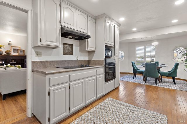 443 Baywood Dr, Vallejo, CA 94591