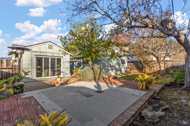 443 Baywood Dr, Vallejo, CA 94591