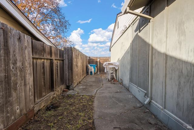 443 Baywood Dr, Vallejo, CA 94591