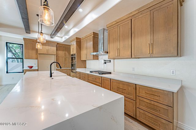 15 Calle Maria Elena, Tubac, AZ 85646