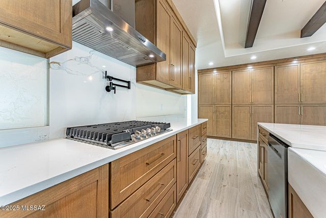 15 Calle Maria Elena, Tubac, AZ 85646