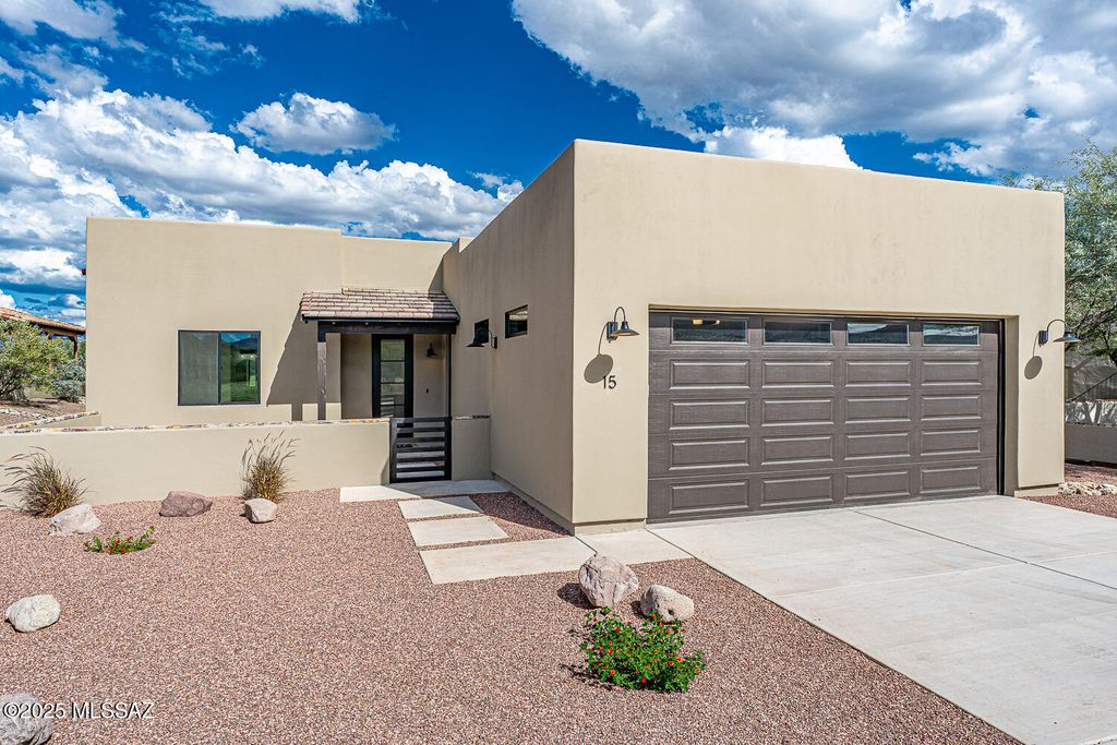 15 Calle Maria Elena, Tubac, AZ 85646