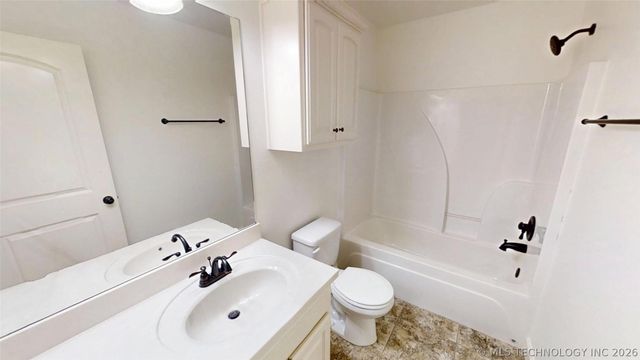 7408 E 83rd Street North, Owasso, OK 74055