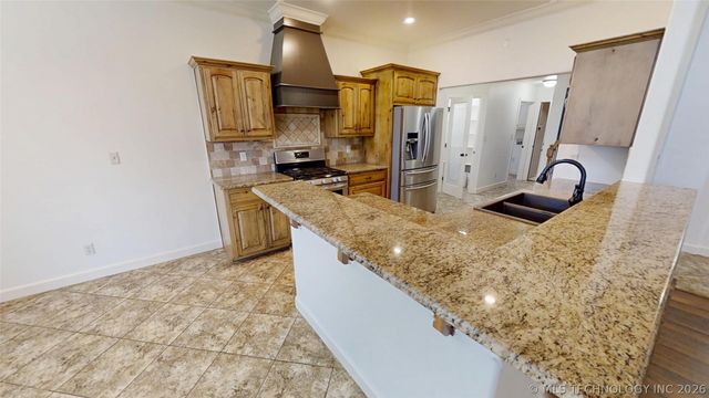 7408 E 83rd Street North, Owasso, OK 74055