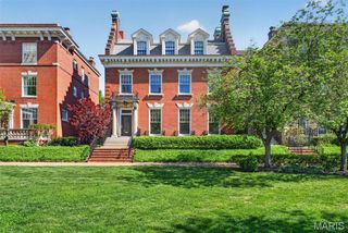 47 Maryland Plaza C, St Louis, MO 63108