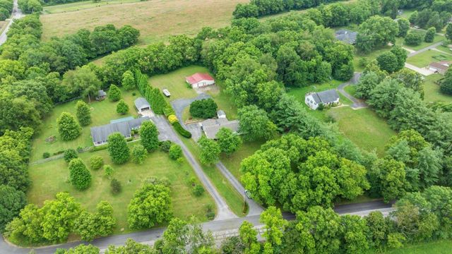 170 Davistown Road, Midway, KY 40347