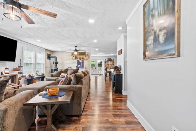 170 Davistown Road, Midway, KY 40347