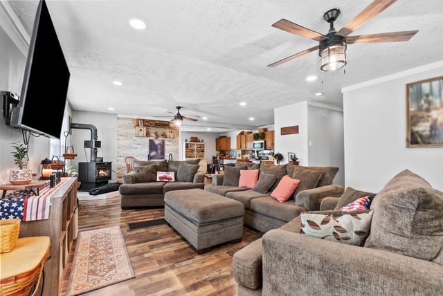 170 Davistown Road, Midway, KY 40347