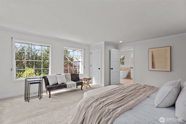 4181 42nd Avenue NE, Seattle, WA 98105