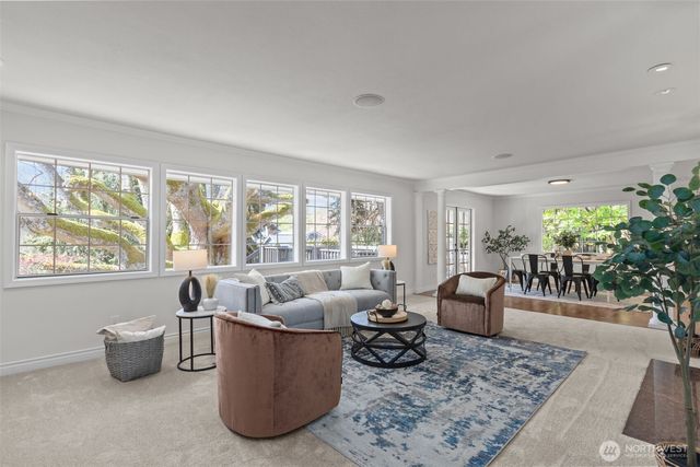 4181 42nd Avenue NE, Seattle, WA 98105