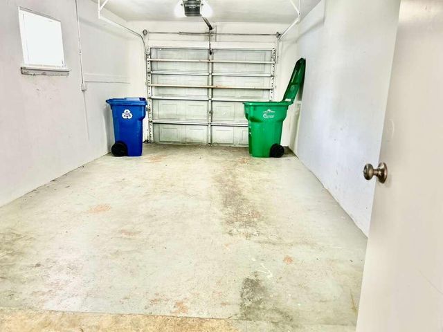 7608 NW 43rd Court, Coral Springs, FL 33065