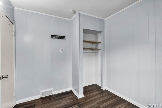 15 Blum Avenue, Buffalo, NY 14216