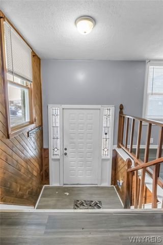 15 Blum Avenue, Buffalo, NY 14216