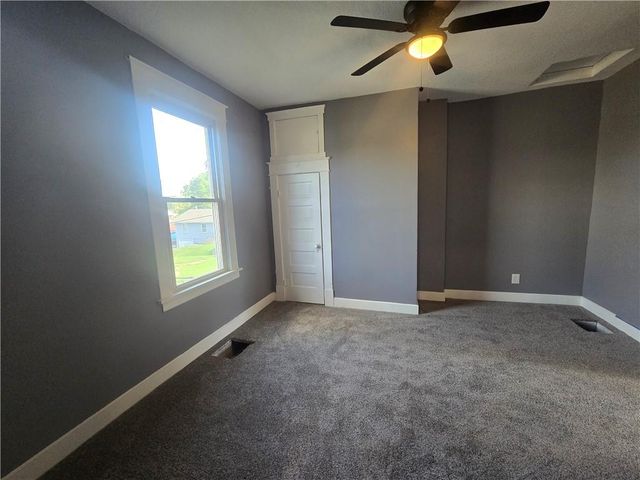 2113 Jefferson Street, Lexington, MO 64067