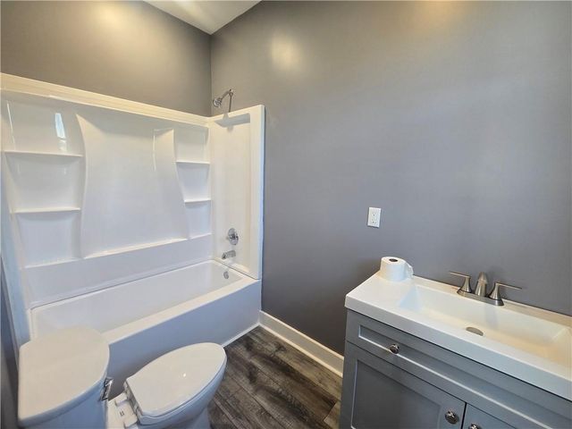 2113 Jefferson Street, Lexington, MO 64067