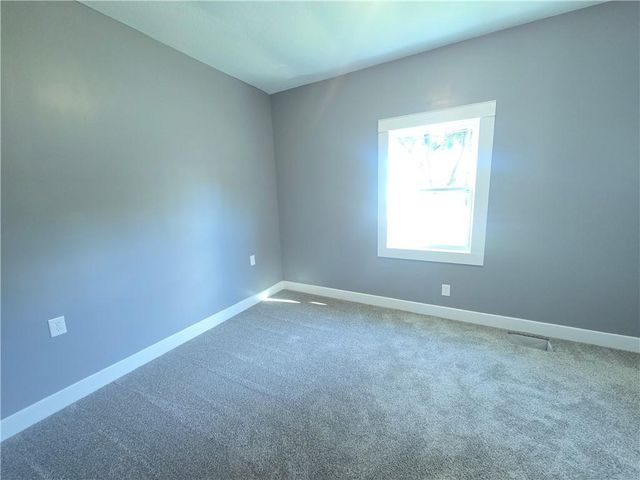 2113 Jefferson Street, Lexington, MO 64067