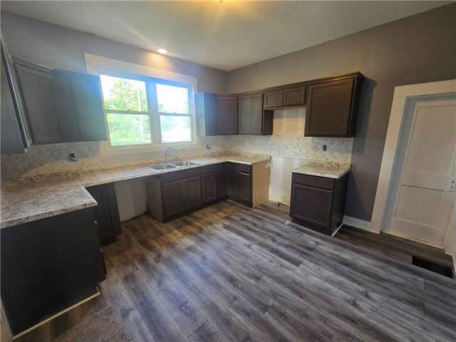 2113 Jefferson Street, Lexington, MO 64067