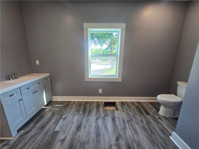 2113 Jefferson Street, Lexington, MO 64067