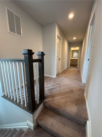 701 England Rd, Cranberry Twp, PA 16066