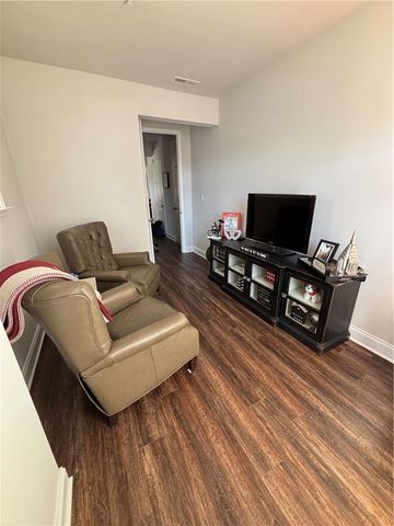 701 England Rd, Cranberry Twp, PA 16066